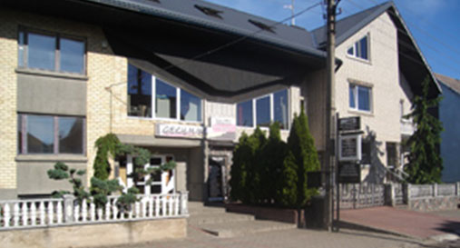 Gelumbė, J. R. Adomaičio firma