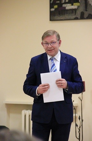 Sveikatos priežiūros ir farmacijos specialistų kompetencijų centras
