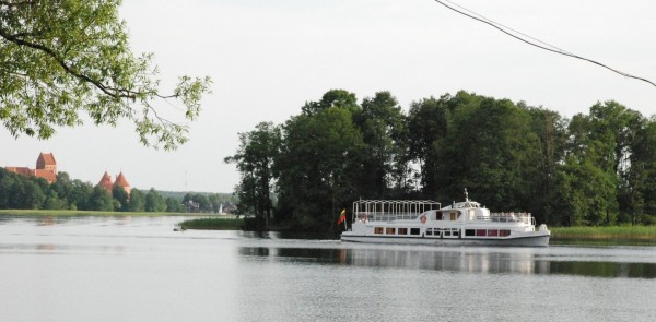 Skaistis, laivas