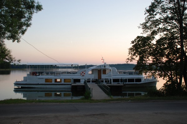 Skaistis, laivas