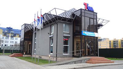 Solar style, akinių salonas, UAB "Tim"