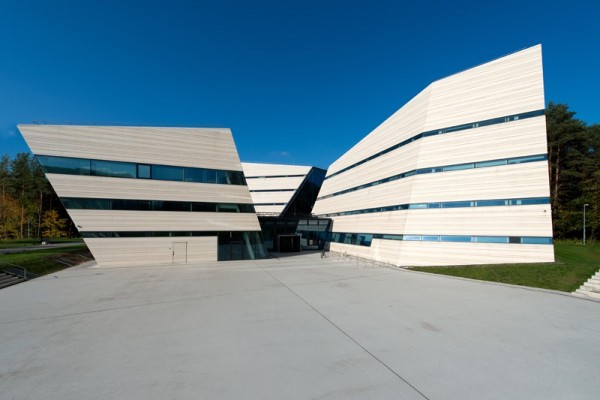 YIT Kausta, AB