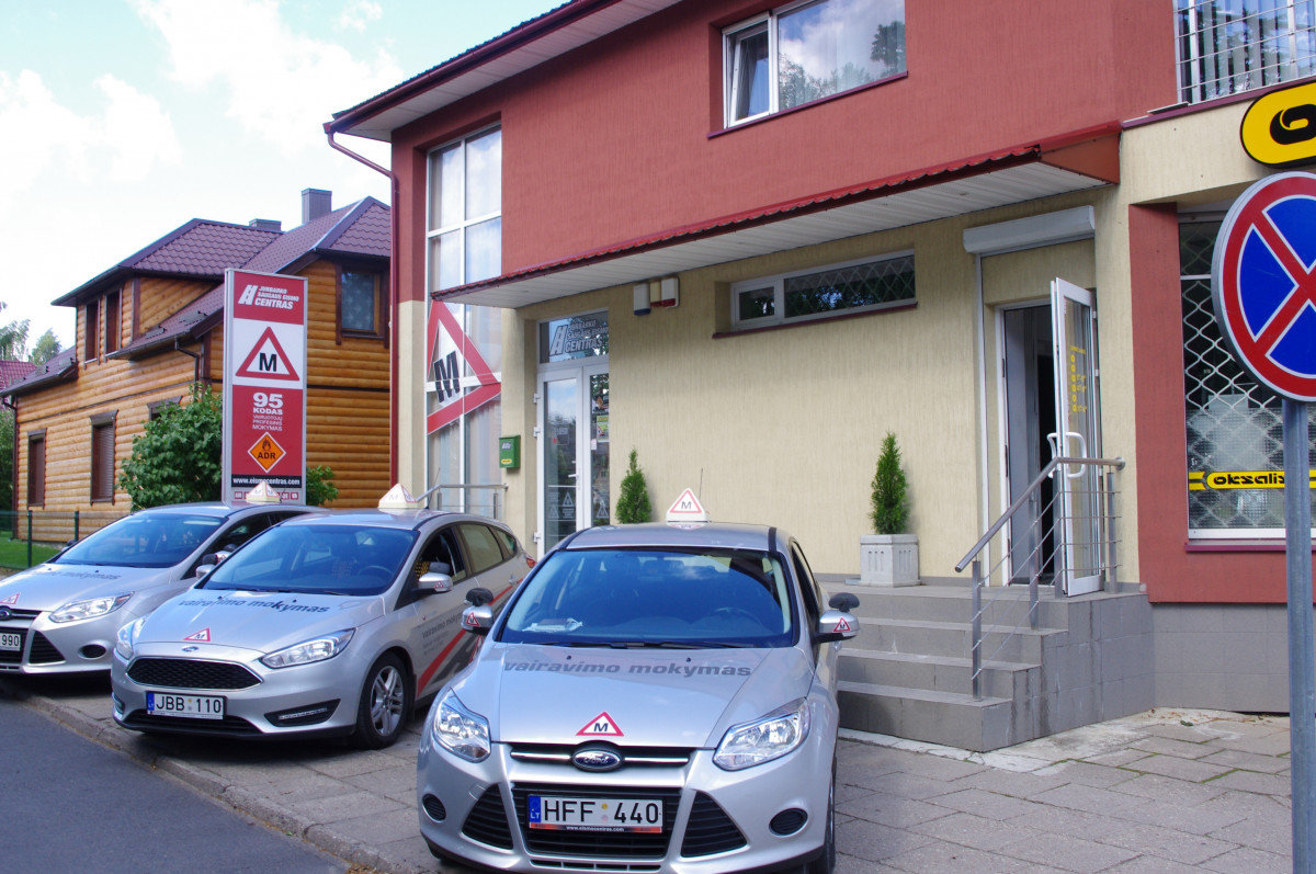 Jurbarko saugaus eismo centras, IĮ