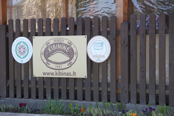 Senoji kibininė prie tilto, UAB "Karališka kibininė"