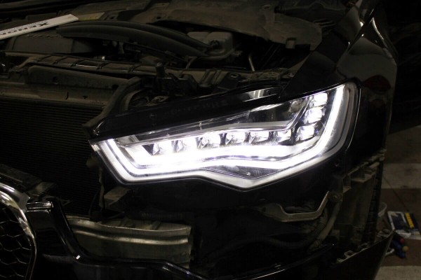 Automobilių šviesos specialistai, UAB