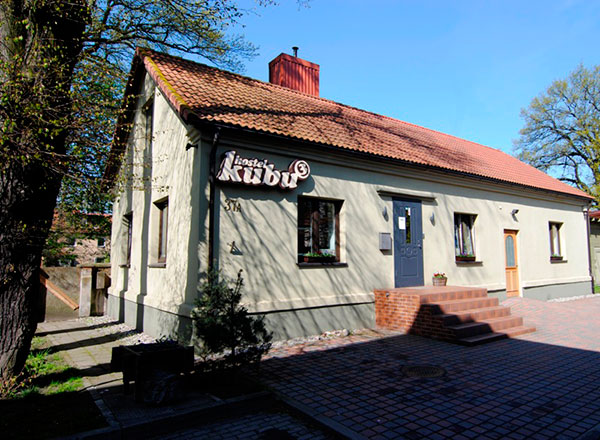 Kubu hostel