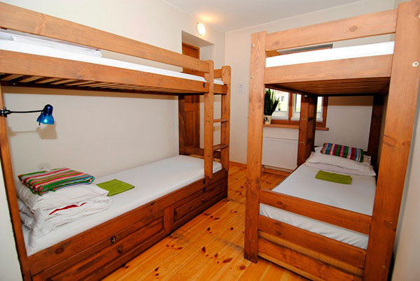 Kubu hostel