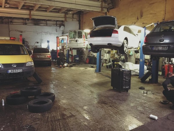 Royal Auto