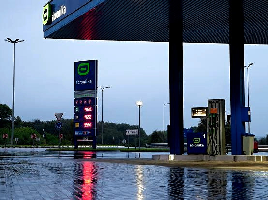 Abromika, Lietuvos ir Airijos UAB