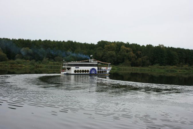 Vytenis, pramogų laivas