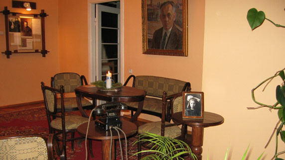 V. Krėvės-Mickevičiaus memorialinis butas-muziejus, Vilniaus memorialinių muziejų direkcijos padalinys