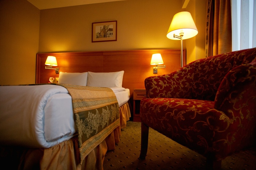 Crowne Plaza Vilnius, UAB "Draugystės viešbutis"