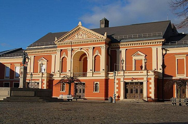 Kelionių centras, UAB