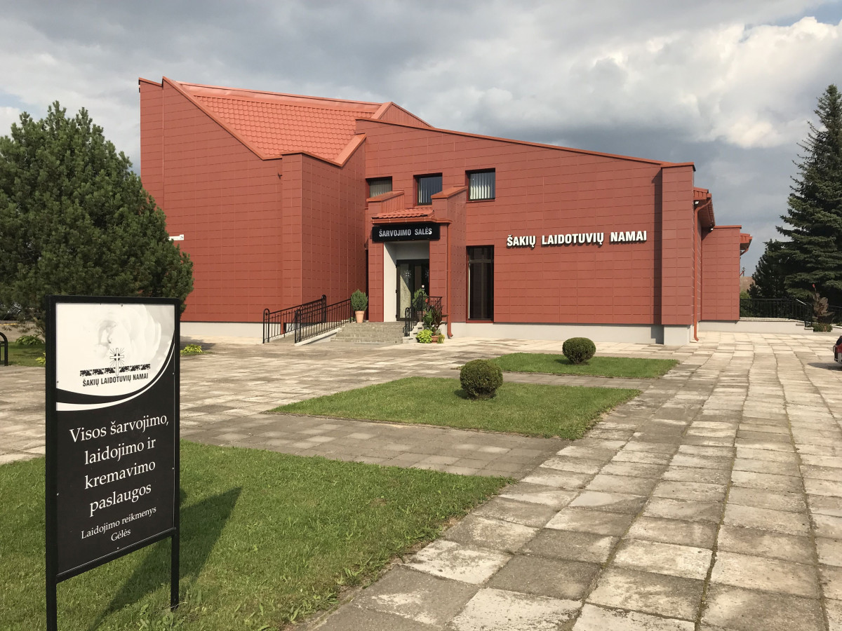 Šakių laidotuvių namai, UAB