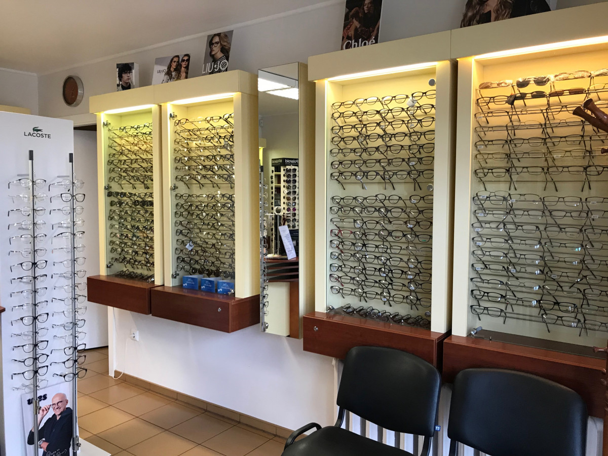 Zanavykų optika, UAB