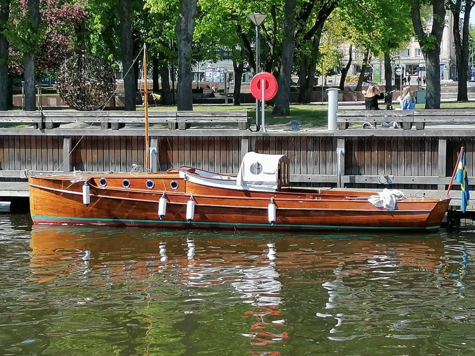 Jovila, laivų nuoma ir pramogos