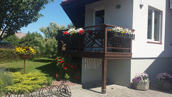Kryžkelė, kavinė