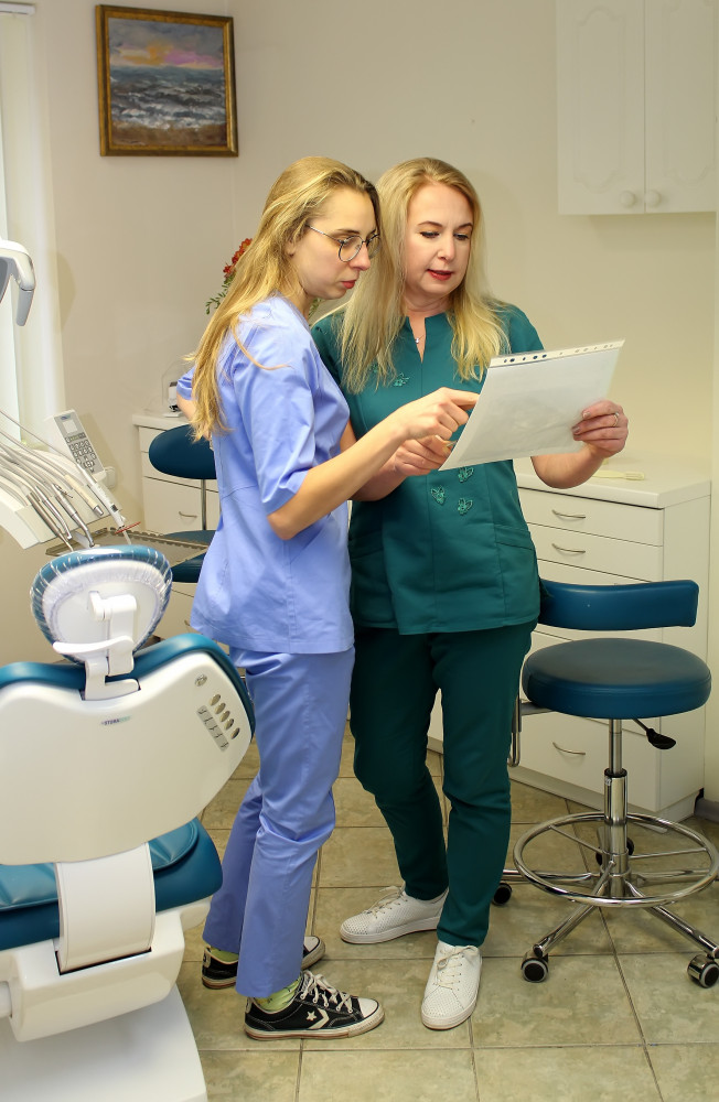 Sendvario odontologija, UAB