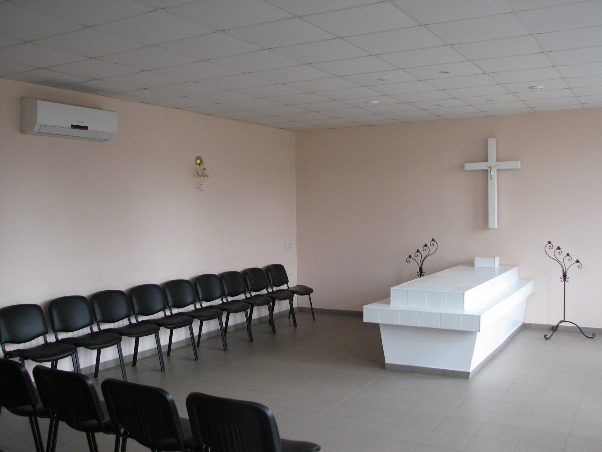 Dorovalė, laidojimo paslaugų biuras, šarvojimo salė