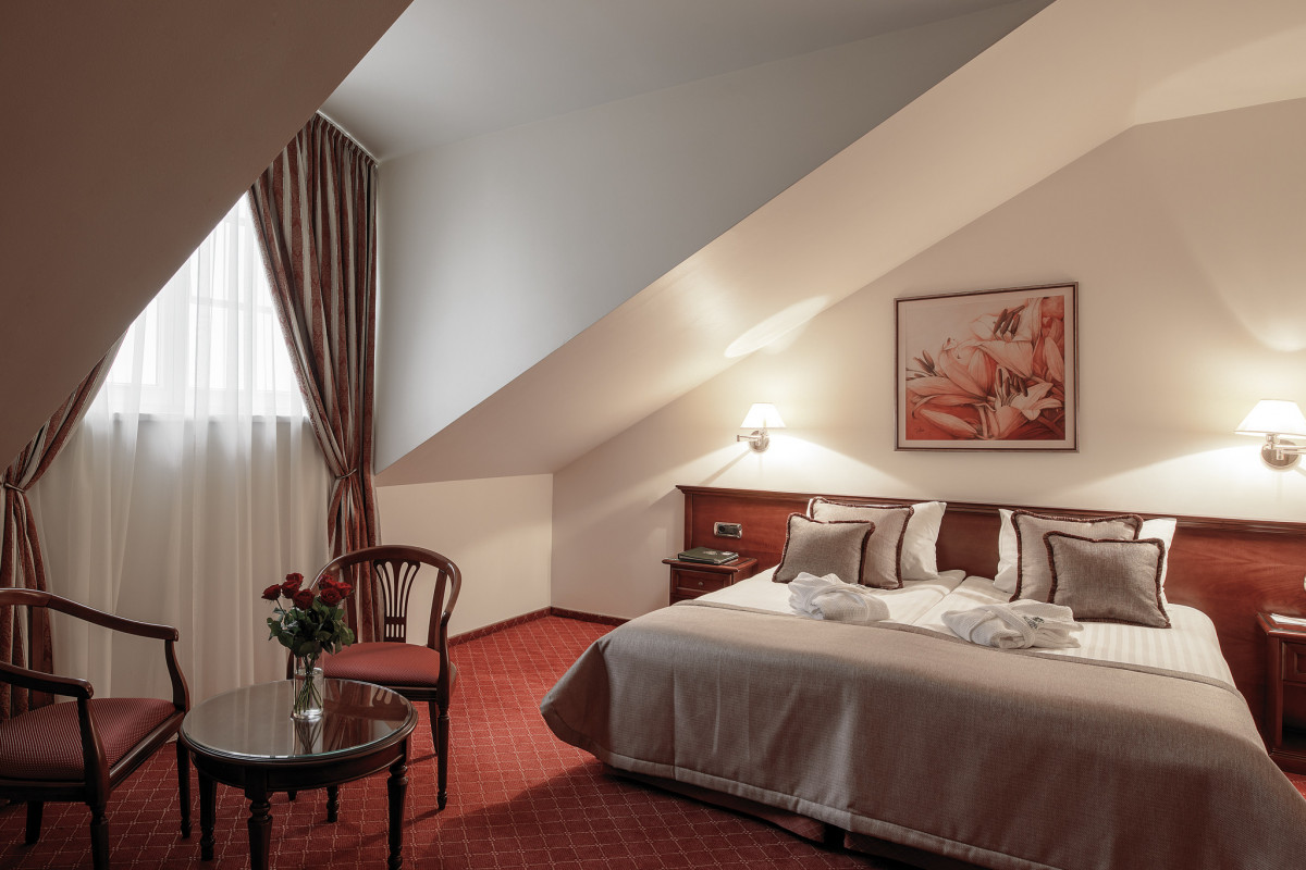 National hotel, UAB "Vertainė"