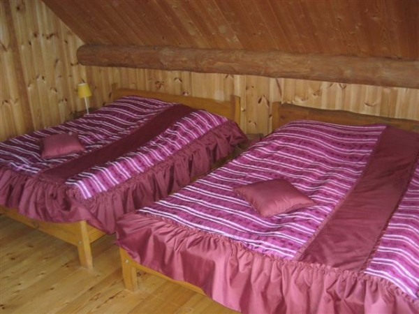 Pažiezdris, sodyba