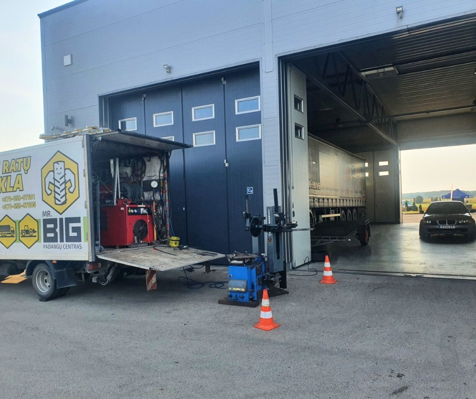 Mr. Big, mobili ratų taisykla