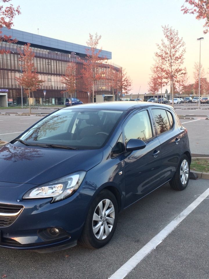 Vestgaira, automobilių ir mikroautobusų nuoma, UAB