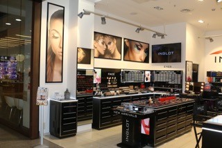 Inglot, UAB "Profesionali kosmetika"