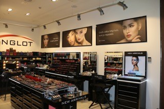 Inglot, UAB "Profesionali kosmetika"