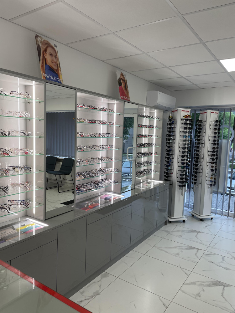 Žvilgsnis, optika, UAB