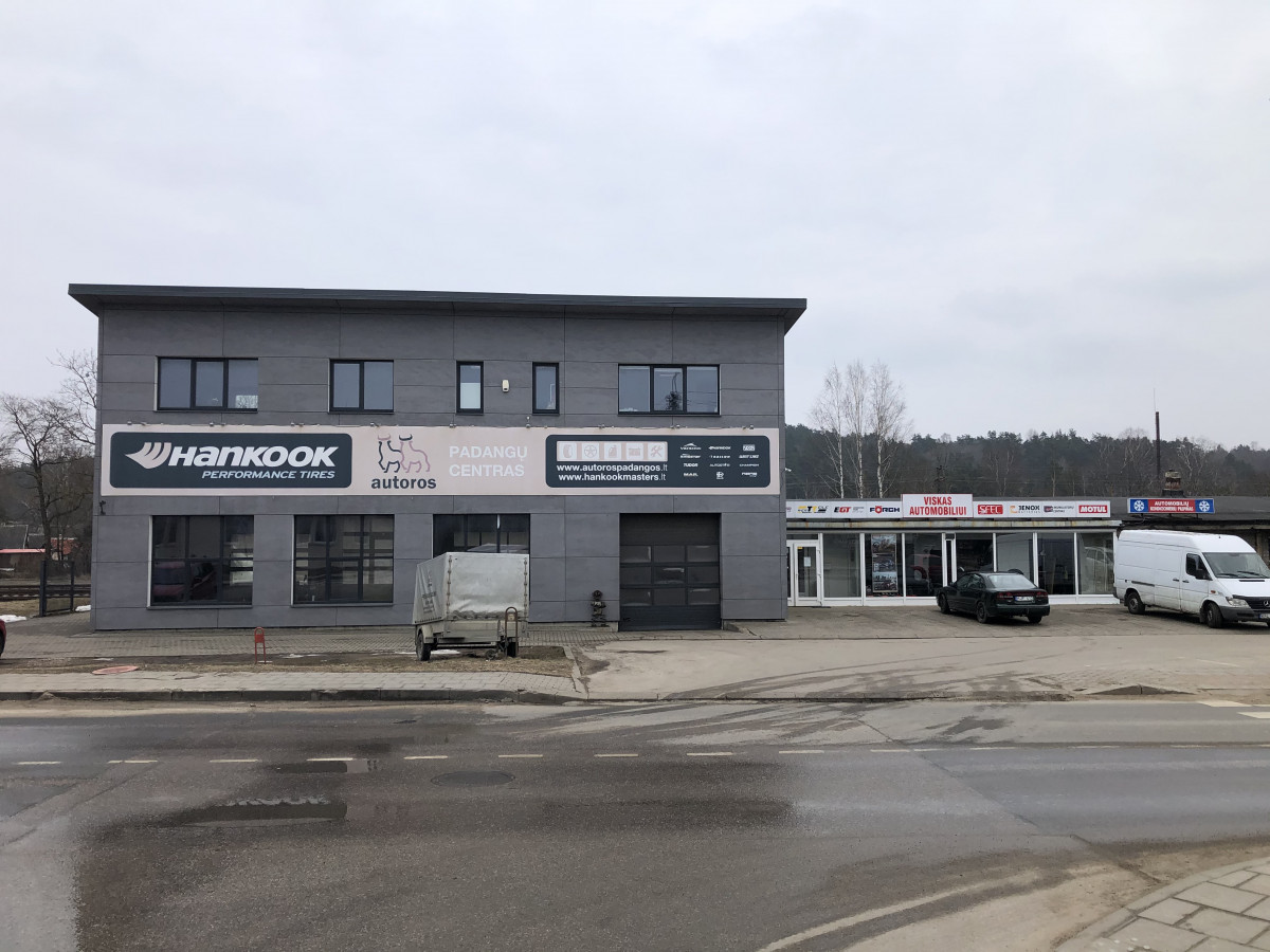 Autoros prekyba, UAB