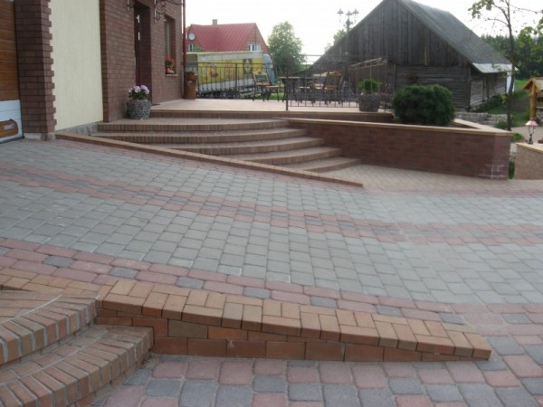 www.nepakartojamaskiemas.lt