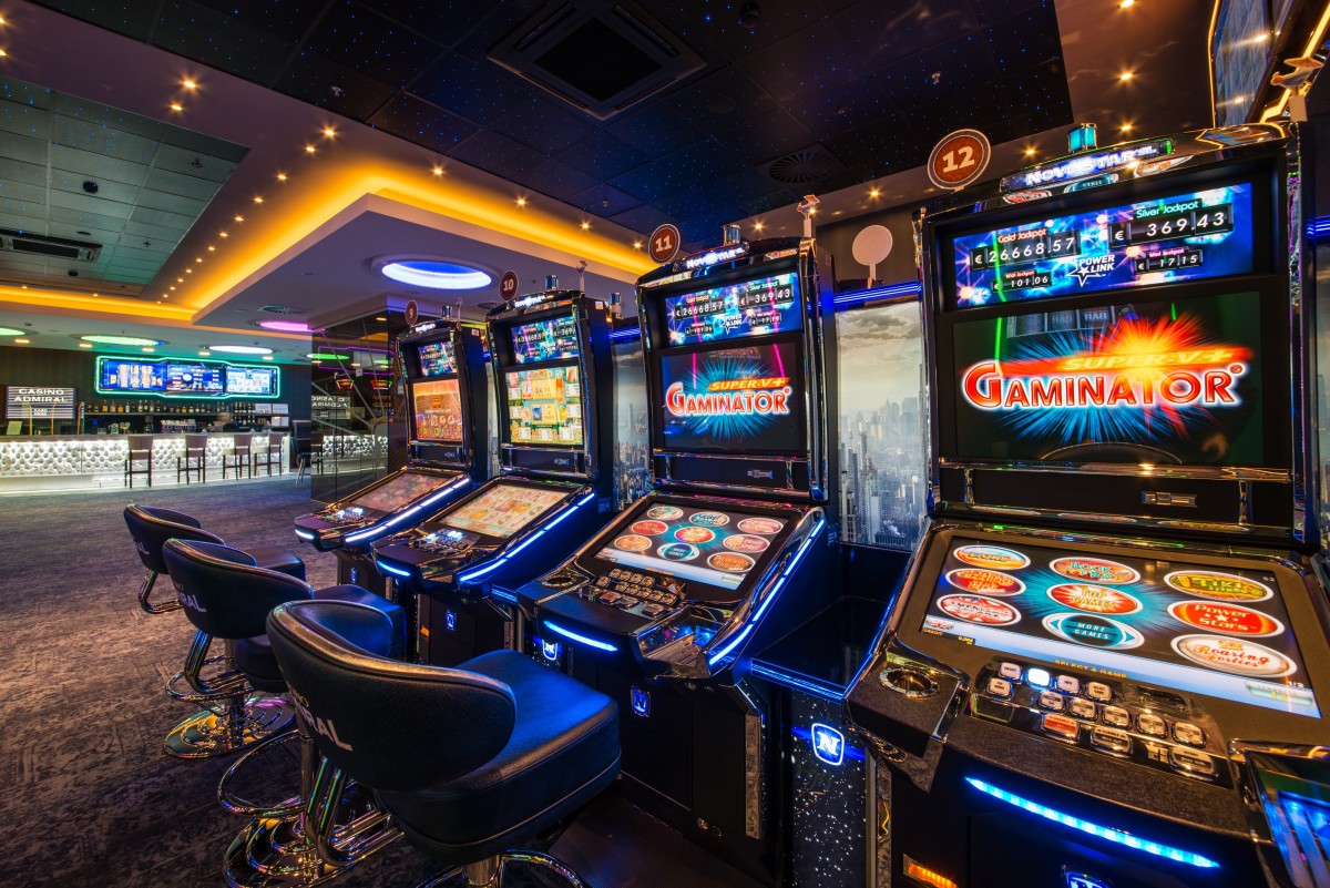 Admiral автоматы admiral casino space. Адмирал казино игровые автоматы. Казино Адмирал х игровые автоматы. Интернет казино игровые аппараты Admiral. Интернет казино игровые автоматы Адмирал.