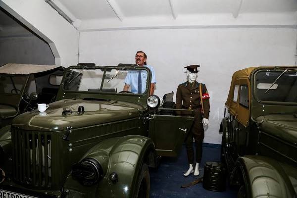 Retromobile, Šeduvos istorinės technikos muziejus, Lietuvos istorinių transporto priemonių išsaugojimo asociacija