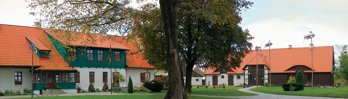 Kintų Vydūno kultūros centro emalio meno galerija