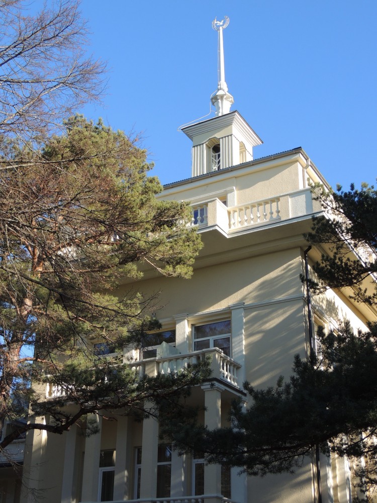 Royal tower apartments