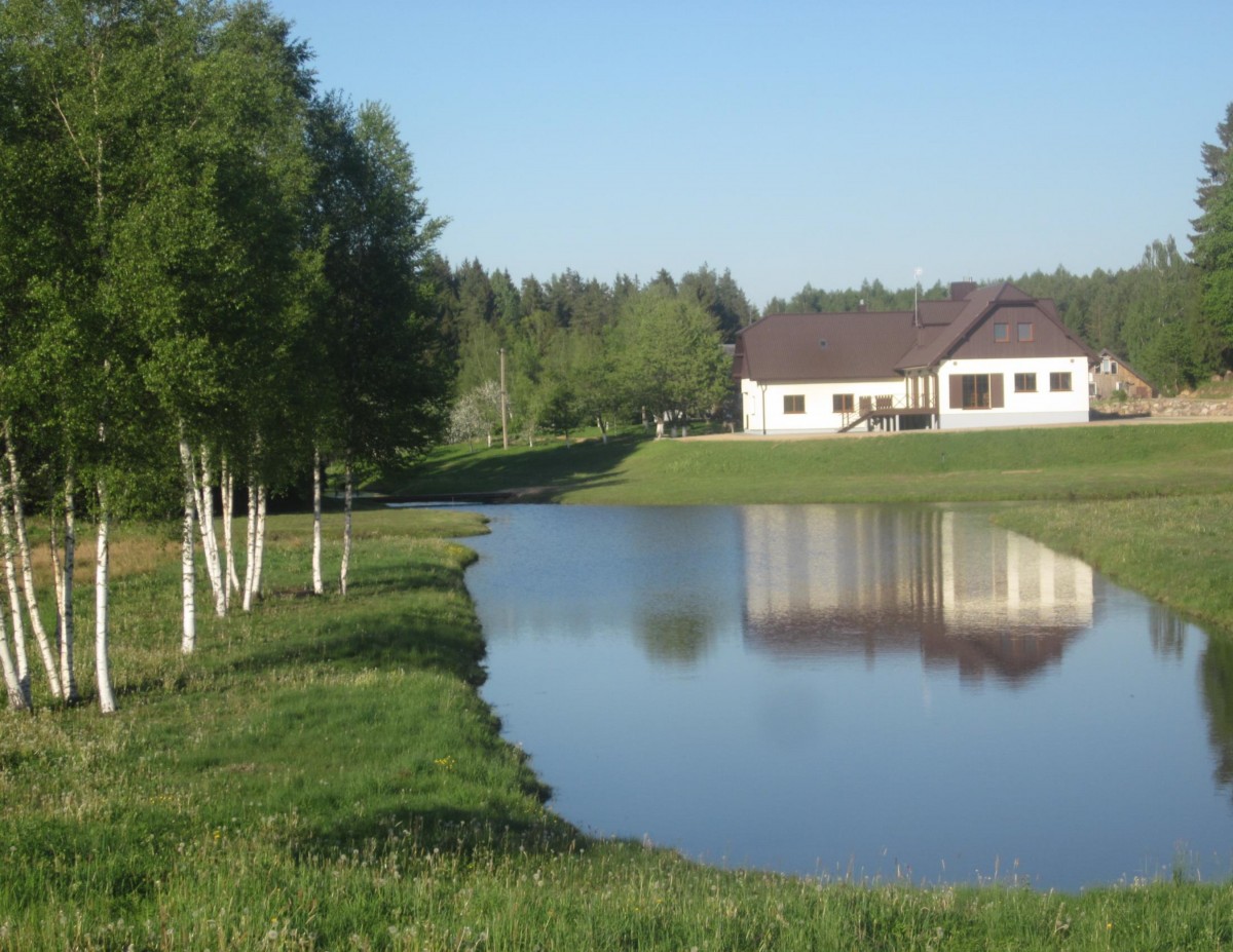 Šarkauskų sodyba