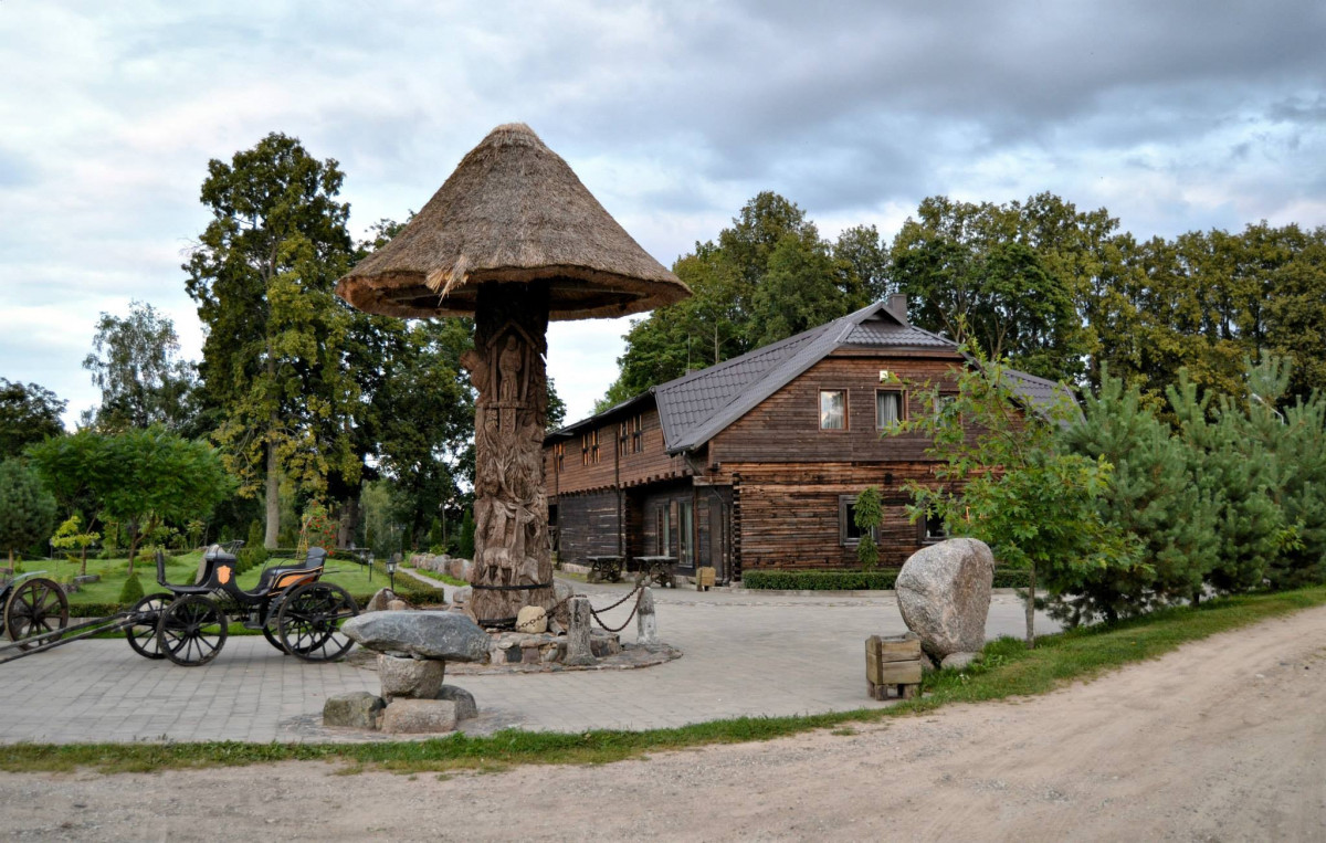 Palukščio dvaras