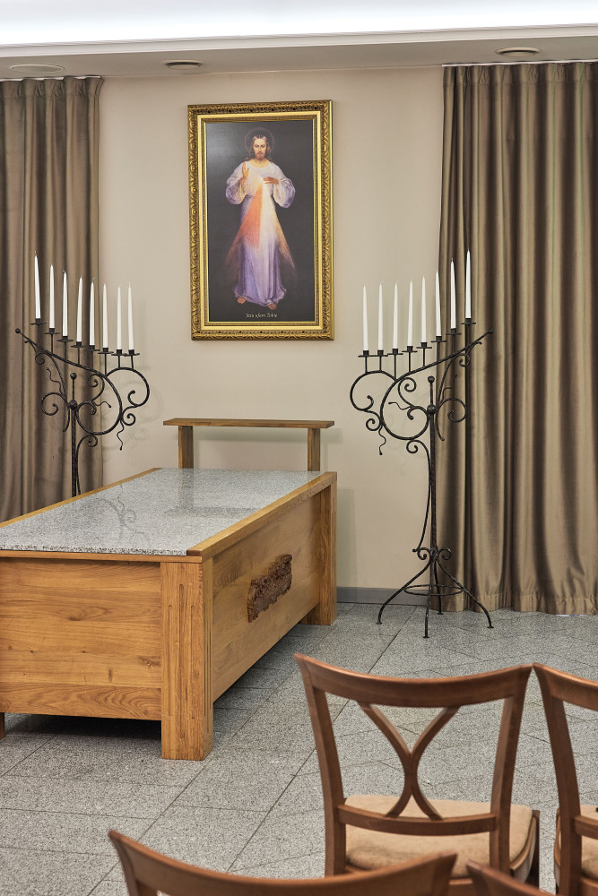 Aterna, laidojimo paslaugų biuras, šarvojimo salė, UAB