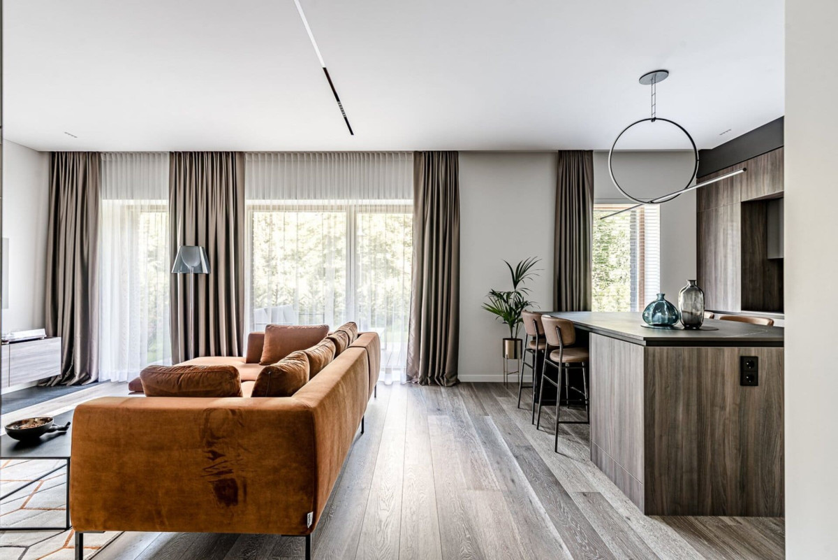 Stiliaus elementai, UAB