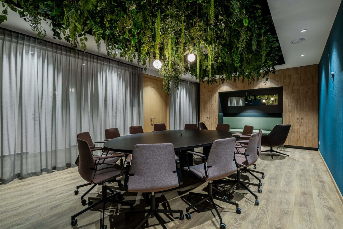 Stiliaus elementai, UAB