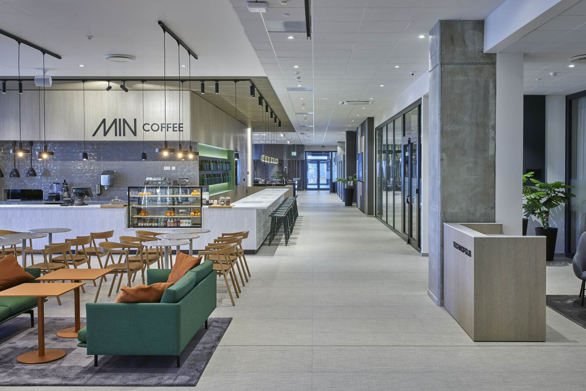 Stiliaus elementai, UAB