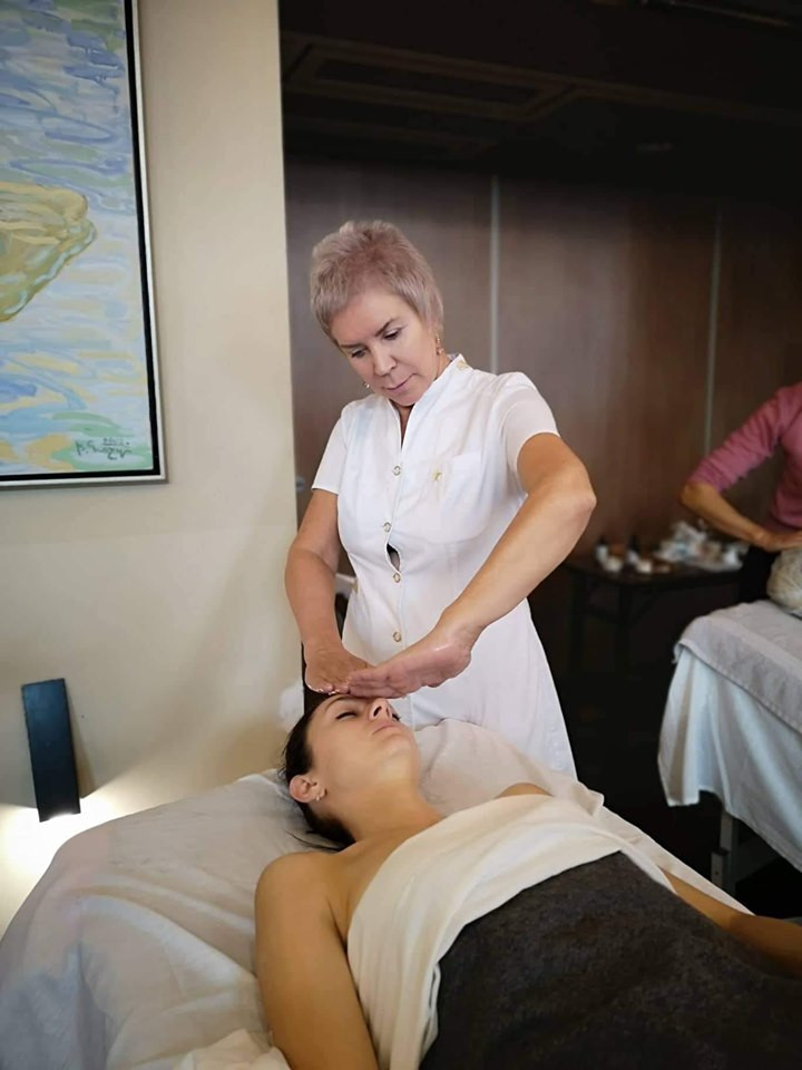 Elena Zemskova massage school Lietuva