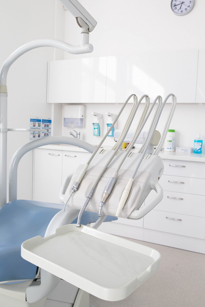 Modeldenta, MB