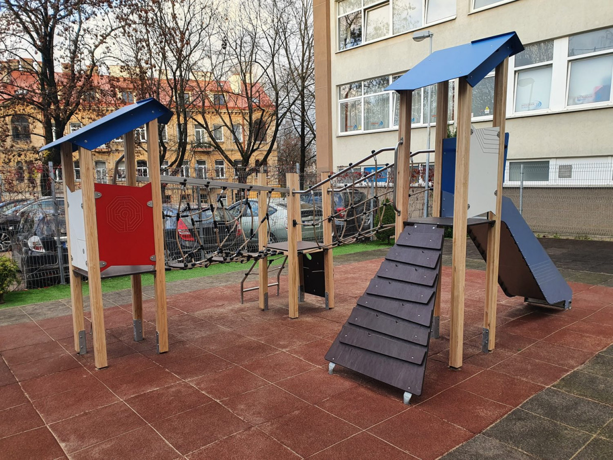 Judėkim lauke, UAB "Patikimas turtas"
