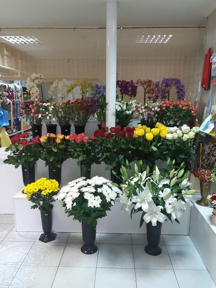 Kelmės gėlės į namus