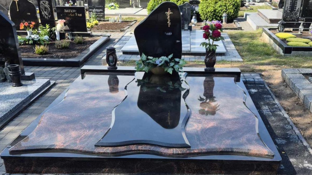 Paminklai Radviliškyje, S. Čepaičio IVV