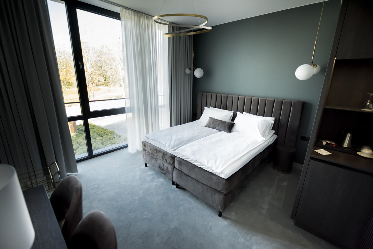 Oginski hotel, UAB "Alda silver"