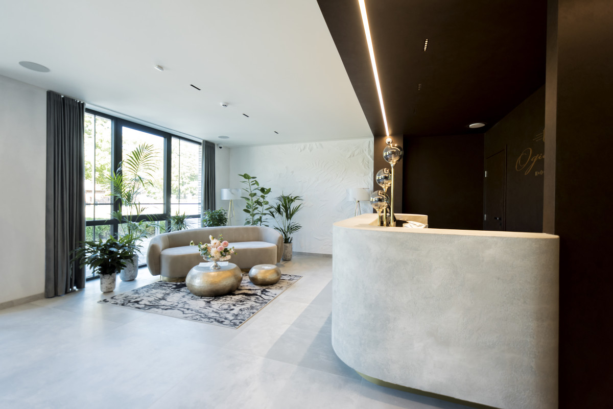 Oginski hotel, UAB "Alda silver"