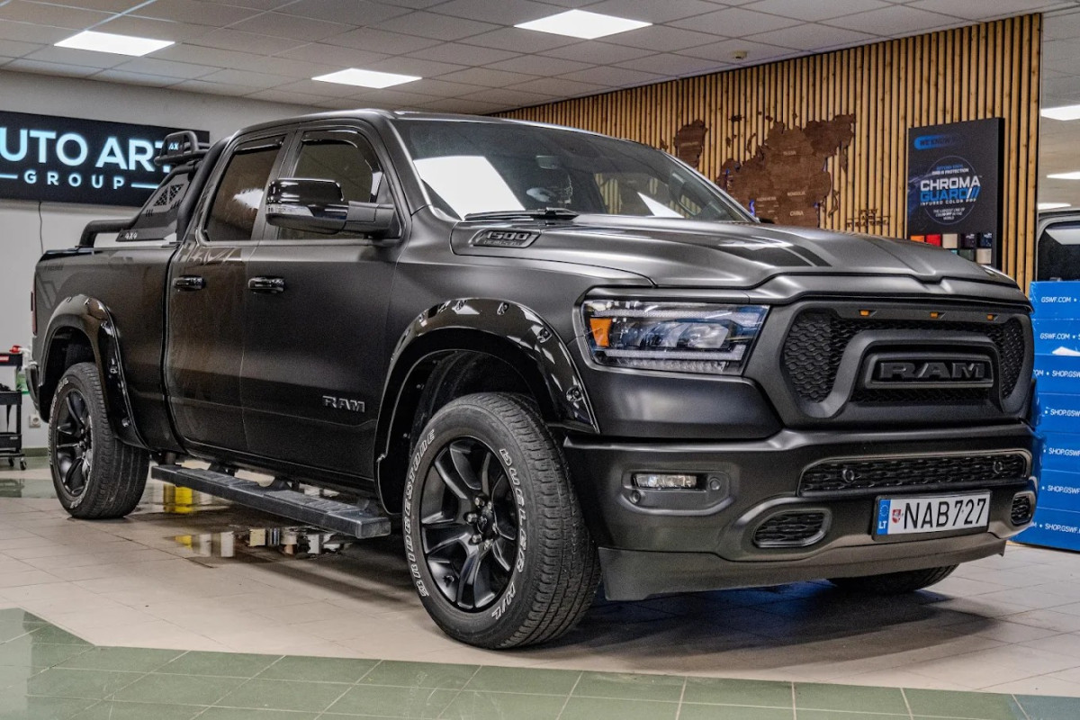 Auto art group, Kauno filialas, MB